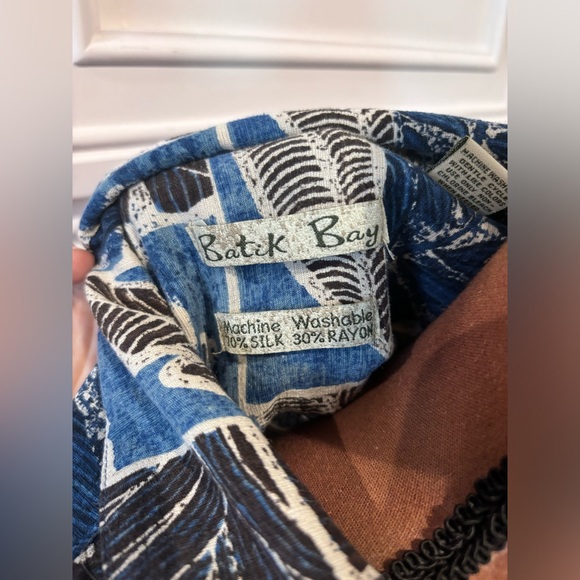 Blue Batik Bay men’s short sleeve blue leaf design 70% silk, 30% rayon 2XL. - Picture 5 of 11